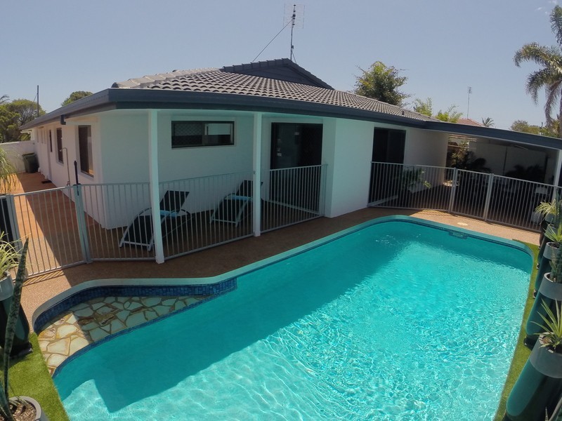 6 Murrindi Street, Minyama QLD 4575