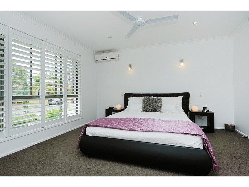 6 Murrindi Street, Minyama QLD 4575