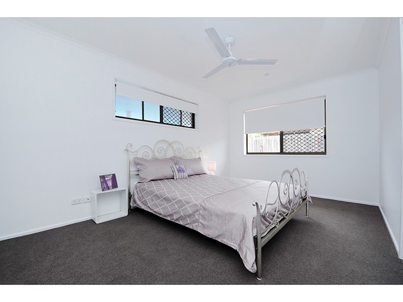 6 Murrindi Street, Minyama QLD 4575