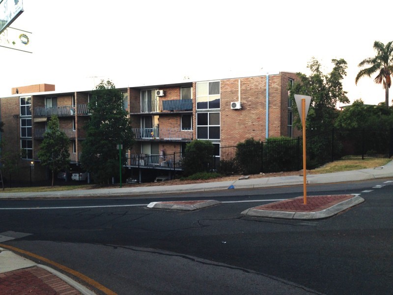 11/43 King George Street, Victoria Park WA 6100