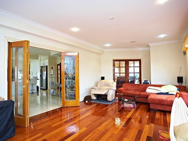 6 Capesthorne Drive, Derrimut VIC 3030