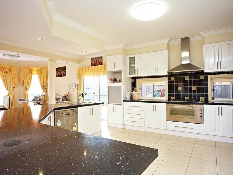 6 Capesthorne Drive, Derrimut VIC 3030