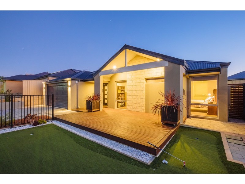 59 Peregrine Circle, Beeliar WA 6164