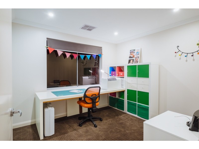 59 Peregrine Circle, Beeliar WA 6164