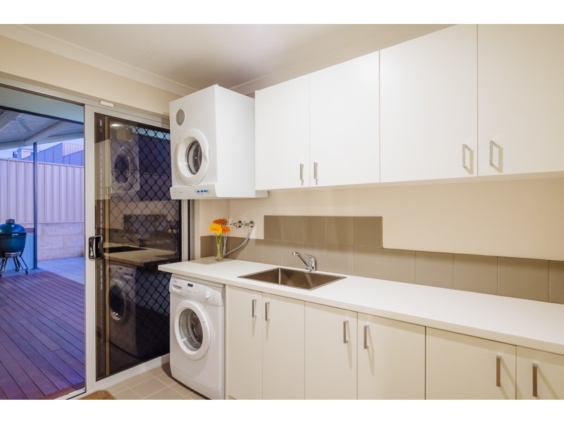 59 Peregrine Circle, Beeliar WA 6164