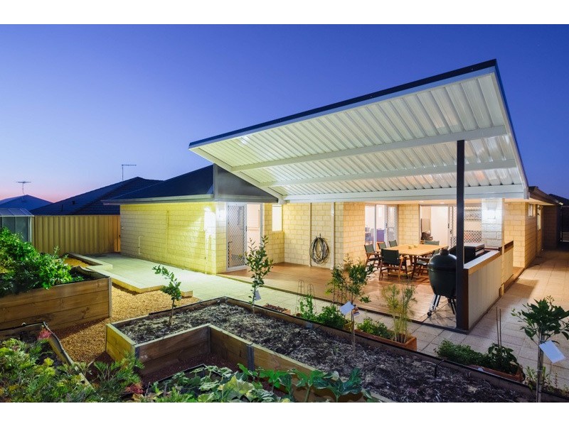 59 Peregrine Circle, Beeliar WA 6164