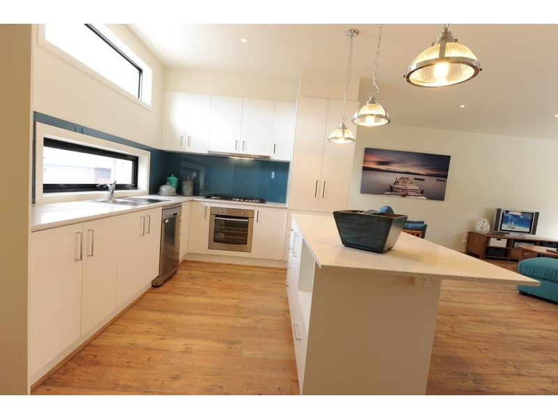 1/54 Stephen Street, Gisborne VIC 3437