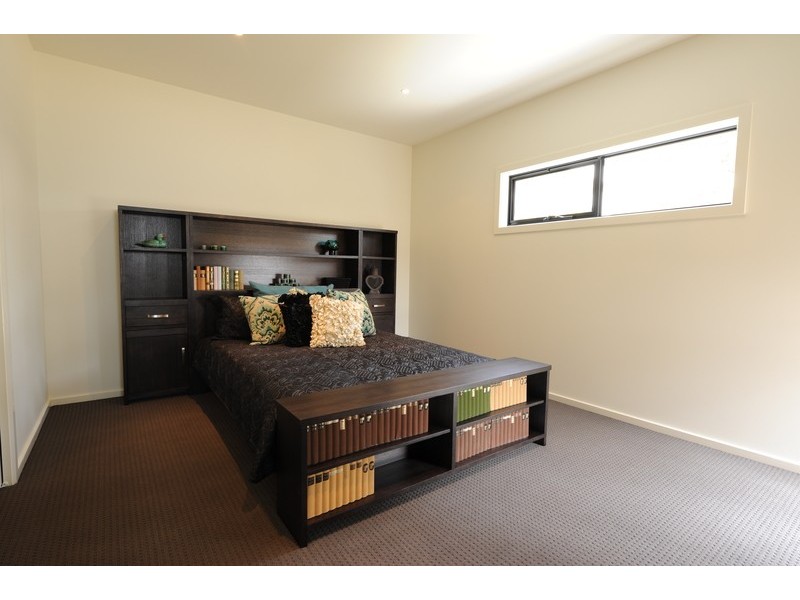 1/54 Stephen Street, Gisborne VIC 3437