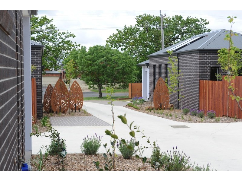 1/54 Stephen Street, Gisborne VIC 3437