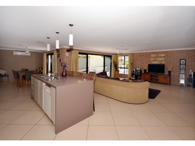 17  Panorama rd, St Georges Basin NSW 2540