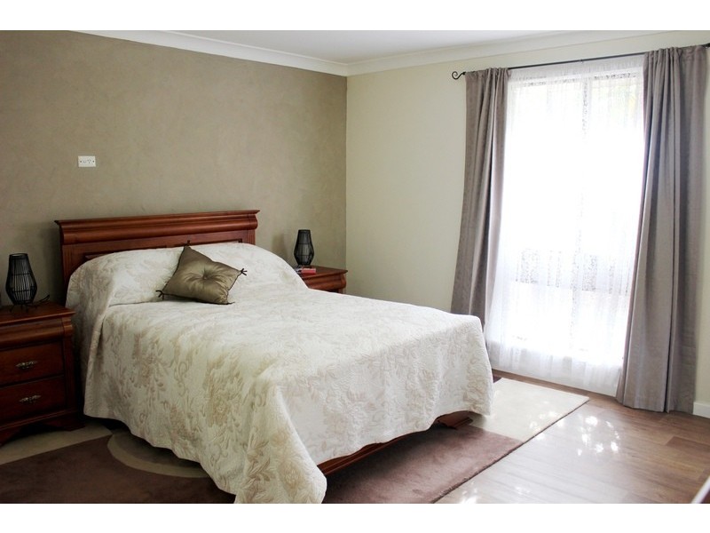 2 Pimelia Place, Pinjarra WA 6208