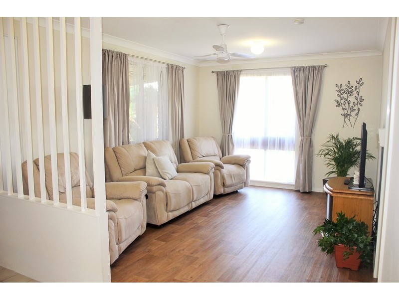 2 Pimelia Place, Pinjarra WA 6208