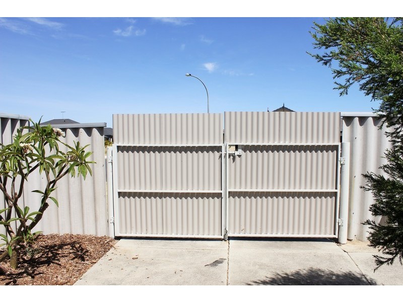 2 Pimelia Place, Pinjarra WA 6208