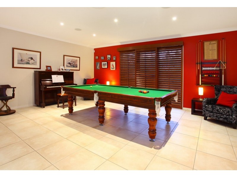 29 Lagoon park drive, Maudsland QLD 4210