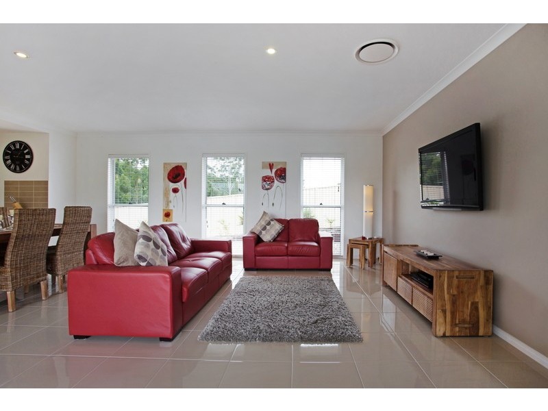 3 BRIDGET COURT, Beerwah QLD 4519