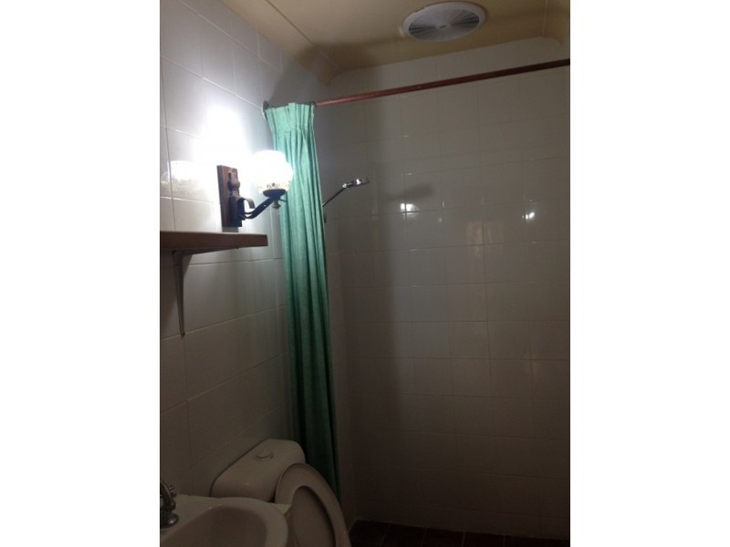 142 Lake Ave, Cringila NSW 2502