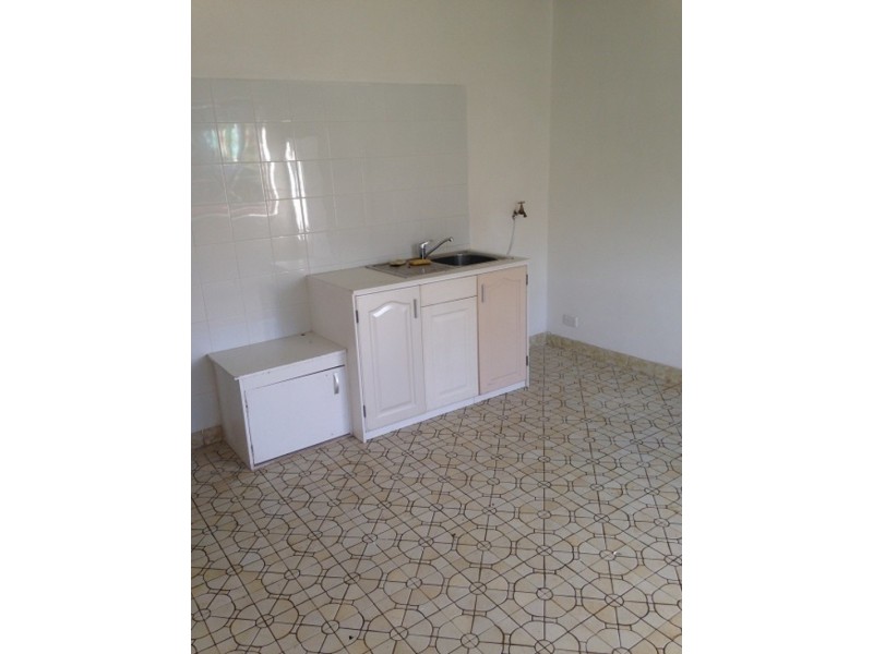 142 Lake Ave, Cringila NSW 2502