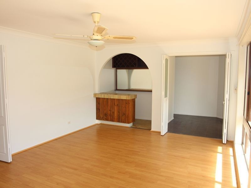 10 Opel Place, Ingleburn NSW 2565