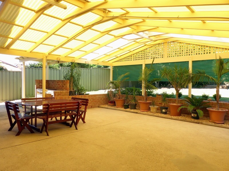 28 Bluebell Close, Glenmore Park NSW 2745