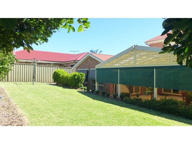28 Bluebell Close, Glenmore Park NSW 2745