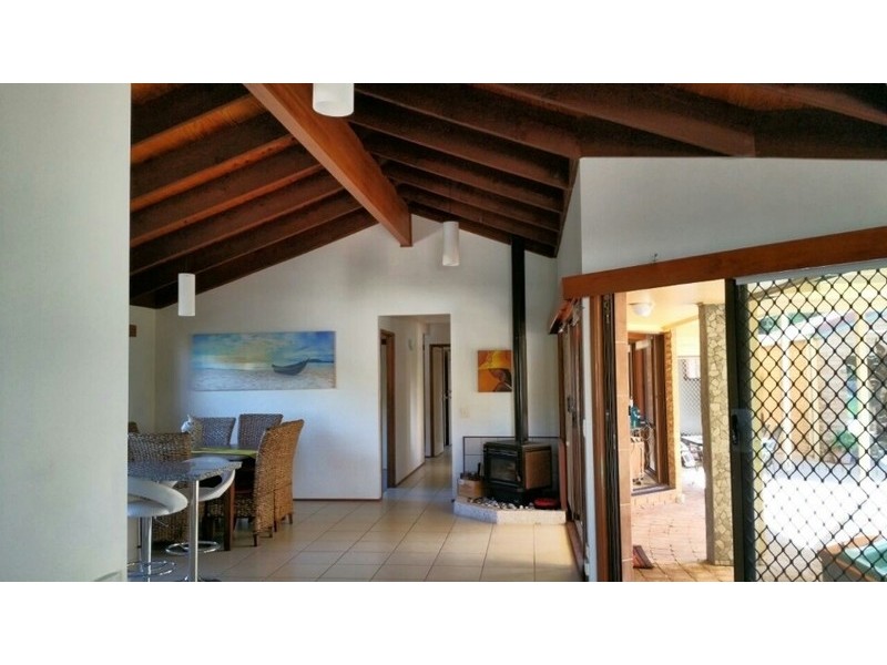 235 Morala Avenue, Runaway Bay QLD 4216