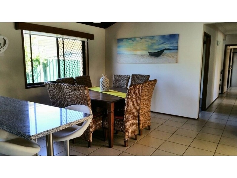 235 Morala Avenue, Runaway Bay QLD 4216