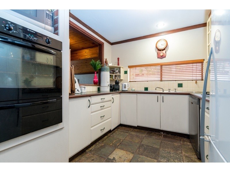 91 Regency Drive, Thornlie WA 6108