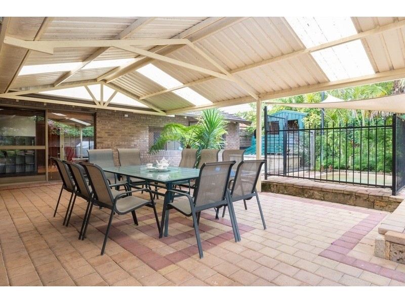 91 Regency Drive, Thornlie WA 6108