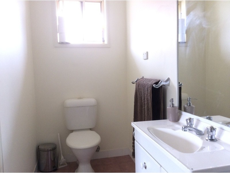 11 Hannah Place, Worrigee NSW 2540