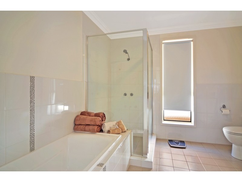 5 Pambula Place, Flinders NSW 2529