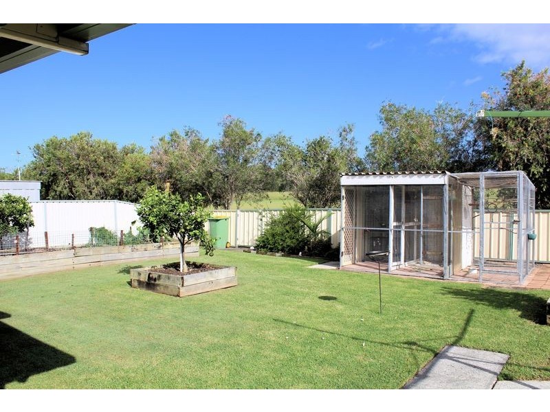 19 Eyre Crescent, Forster NSW 2428