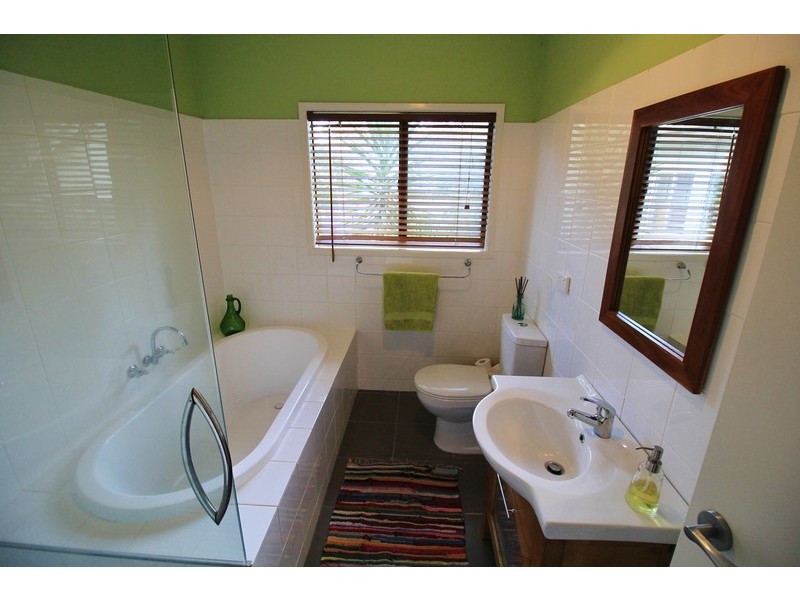 6 Myla Road, Landsborough QLD 4550