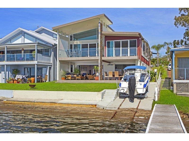 45 Sunshine Parade, Sunshine NSW 2264