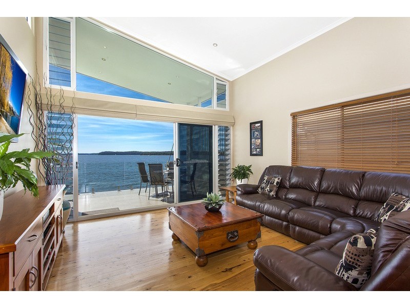 45 Sunshine Parade, Sunshine NSW 2264