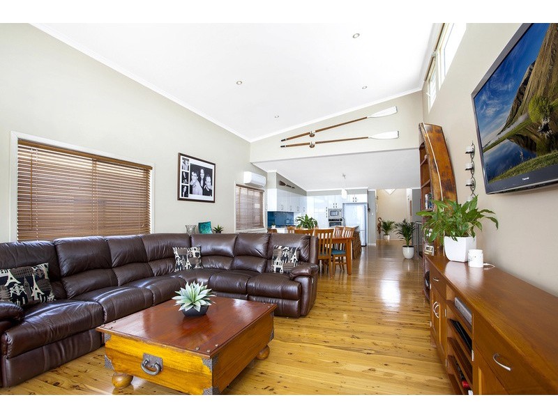 45 Sunshine Parade, Sunshine NSW 2264