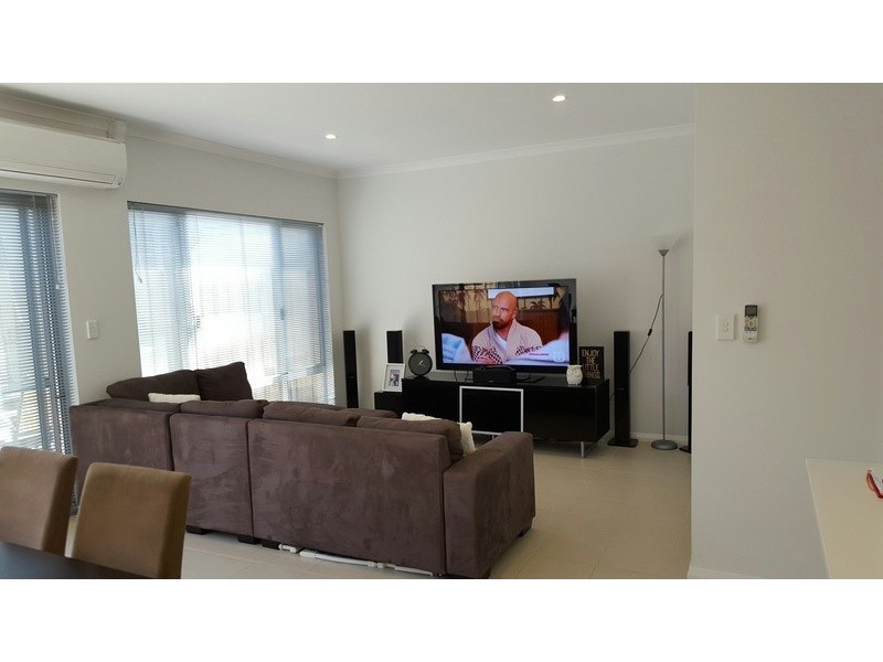 24 Maffina Parade, Ellenbrook WA 6069