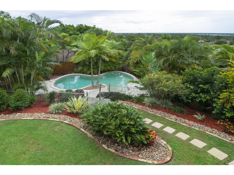 7 Highvale Drv, Helensvale QLD 4212