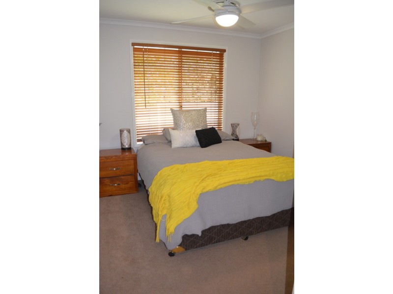 4 Stanley Close, Bolwarra Heights NSW 2320