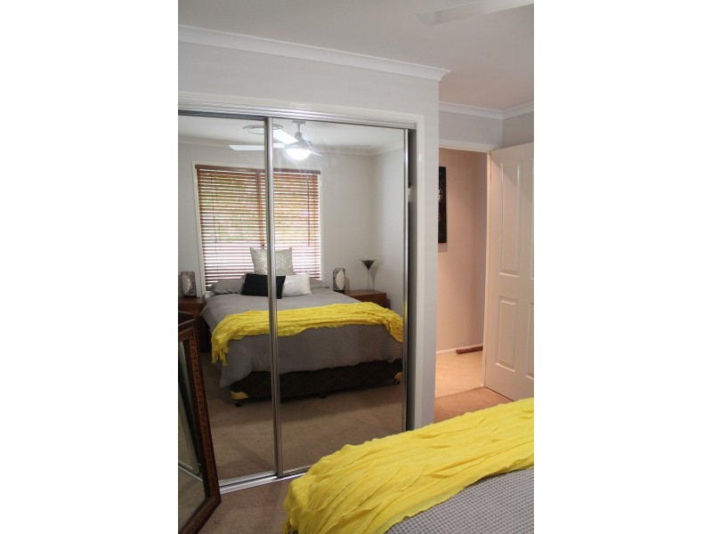 4 Stanley Close, Bolwarra Heights NSW 2320