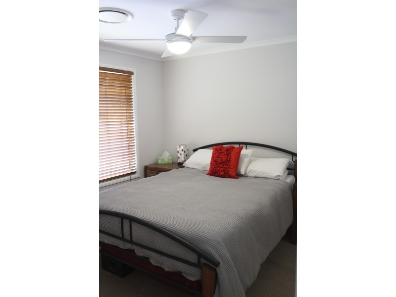 4 Stanley Close, Bolwarra Heights NSW 2320