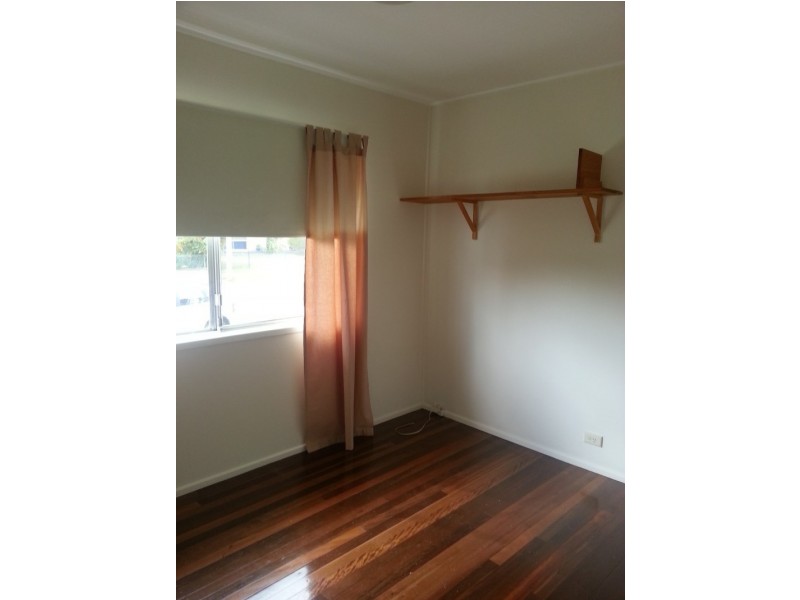 68 Ashton St, Kingston QLD 4114