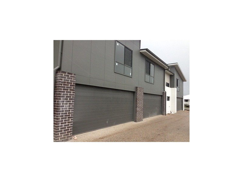 2/20 Makybe Diva Drive, Ooralea QLD 4740