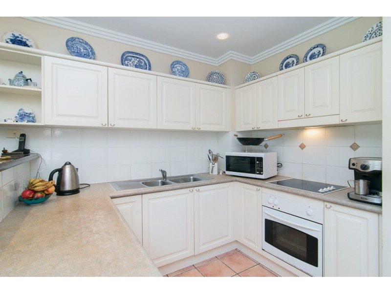 7/72 Kowinka St, White Rock QLD 4868