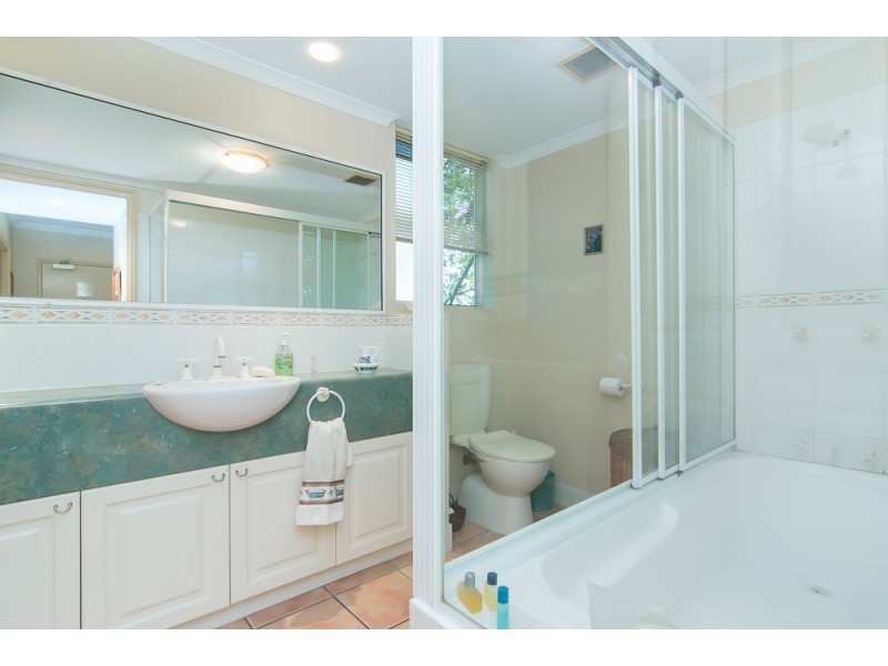 7/72 Kowinka St, White Rock QLD 4868