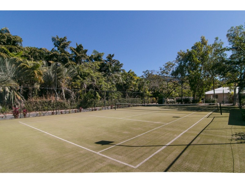 7/72 Kowinka St, White Rock QLD 4868