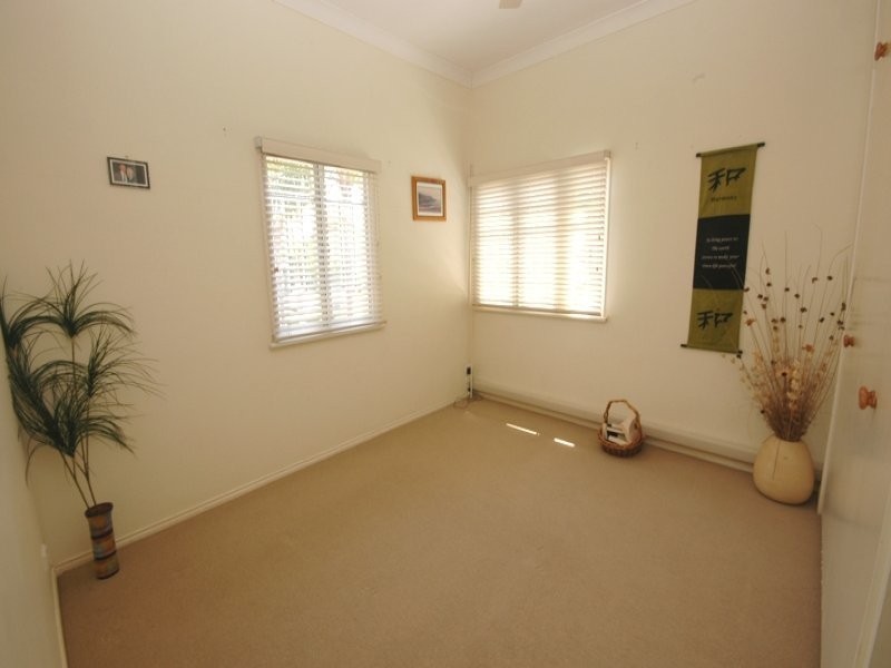 159  The Esplanade, Point Vernon QLD 4655