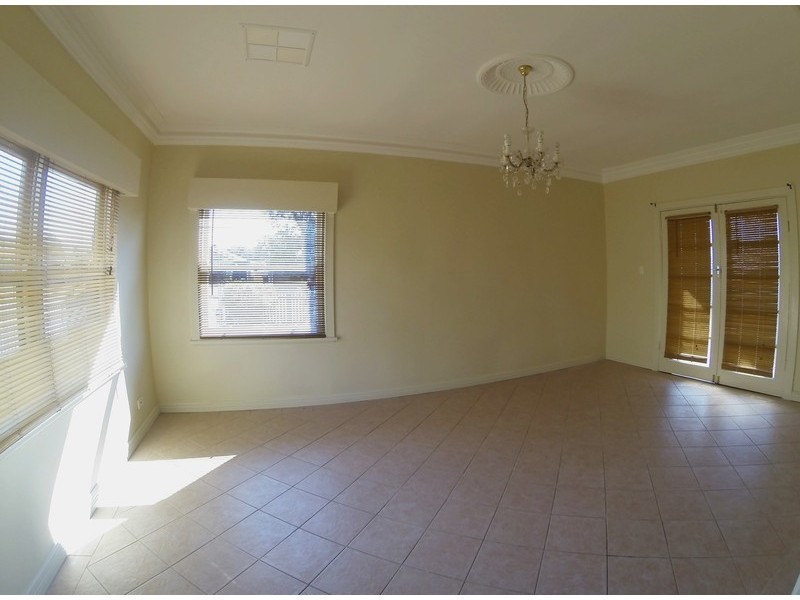 15 Mitchell Street, Westdale NSW 2340