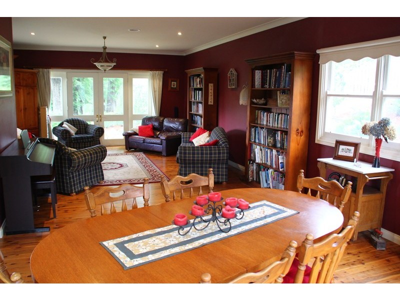 4587 Batlow Road, Batlow NSW 2730