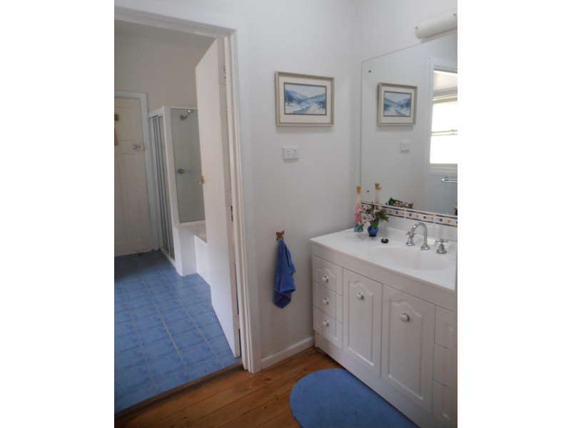 4587 Batlow Road, Batlow NSW 2730