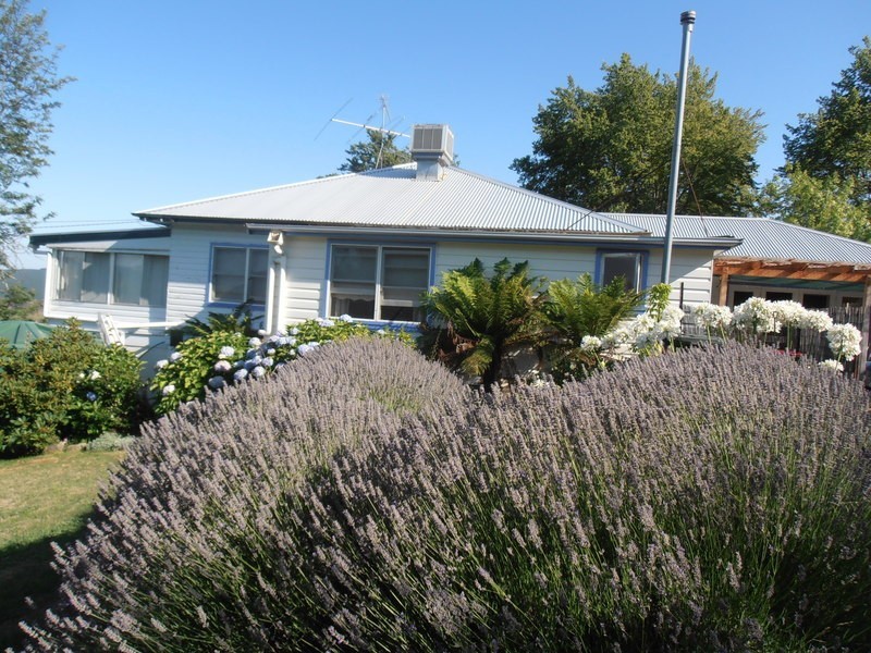 4587 Batlow Road, Batlow NSW 2730